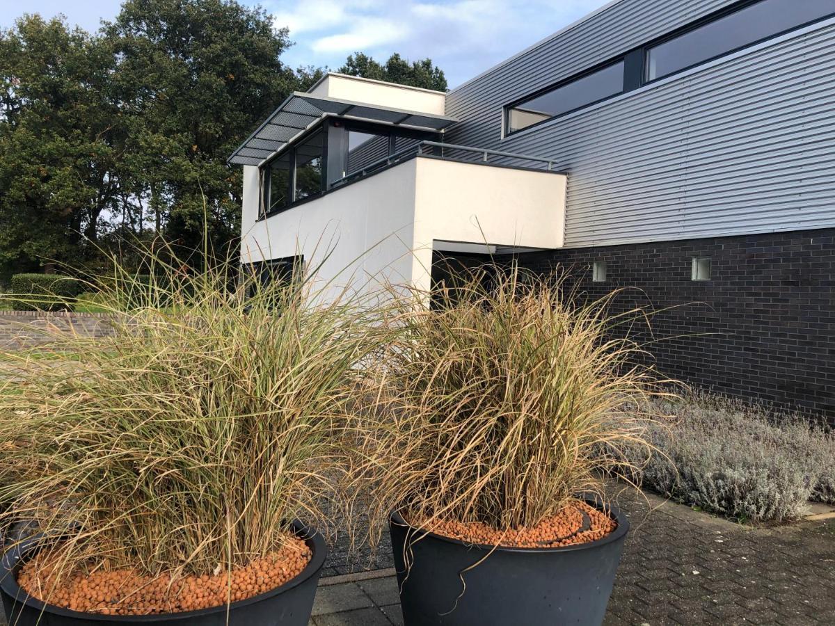 Bedbijpet Bed & Breakfast Emmen Exterior photo